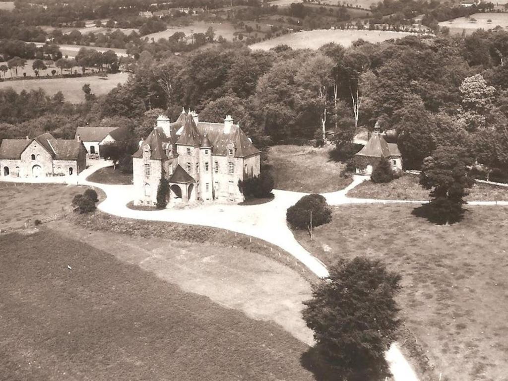 Chateau De Montbrault Fleurigne Экстерьер фото