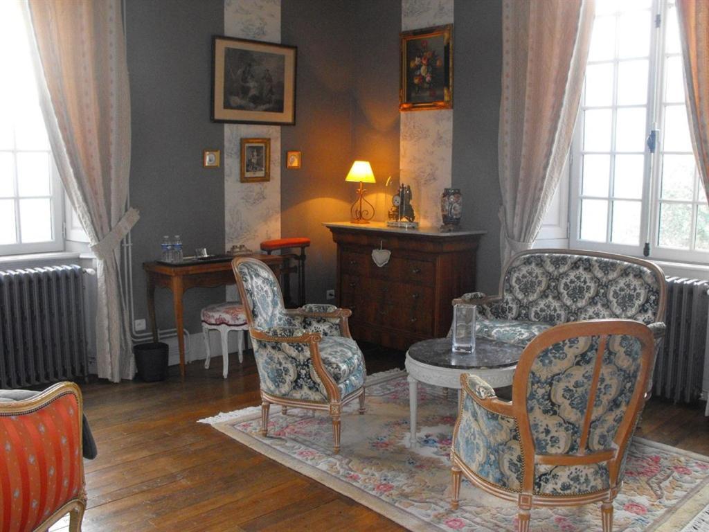 Chateau De Montbrault Fleurigne Экстерьер фото
