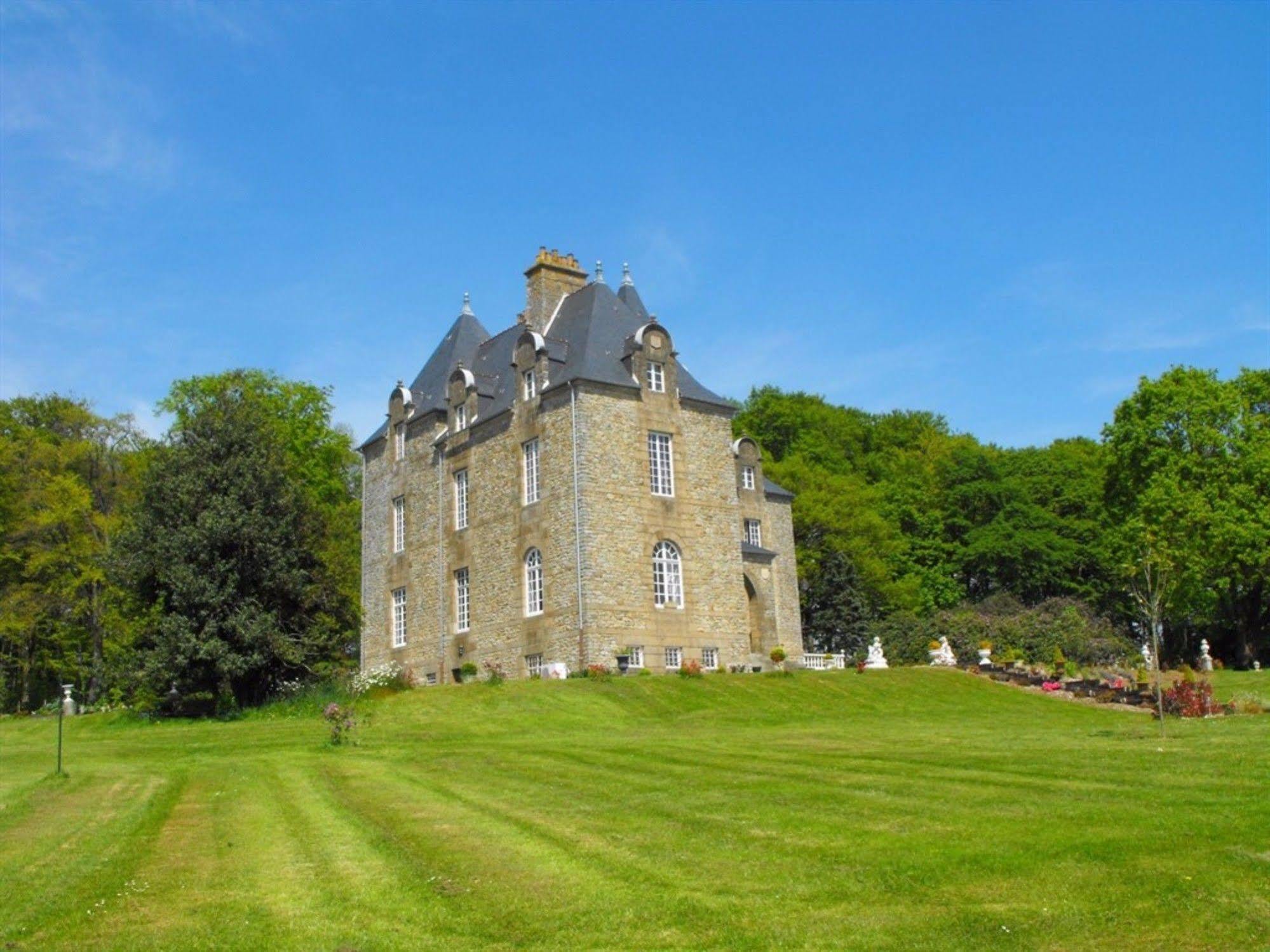 Chateau De Montbrault Fleurigne Экстерьер фото