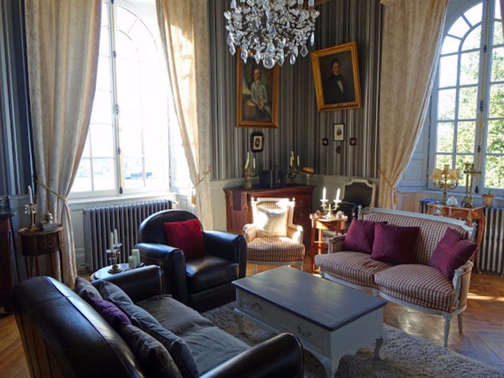 Chateau De Montbrault Fleurigne Экстерьер фото